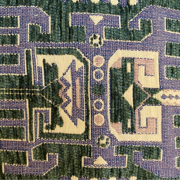 The Loom Alaska Tapestry Decorative Tassel Throw Pillow - Picture 4 of 10